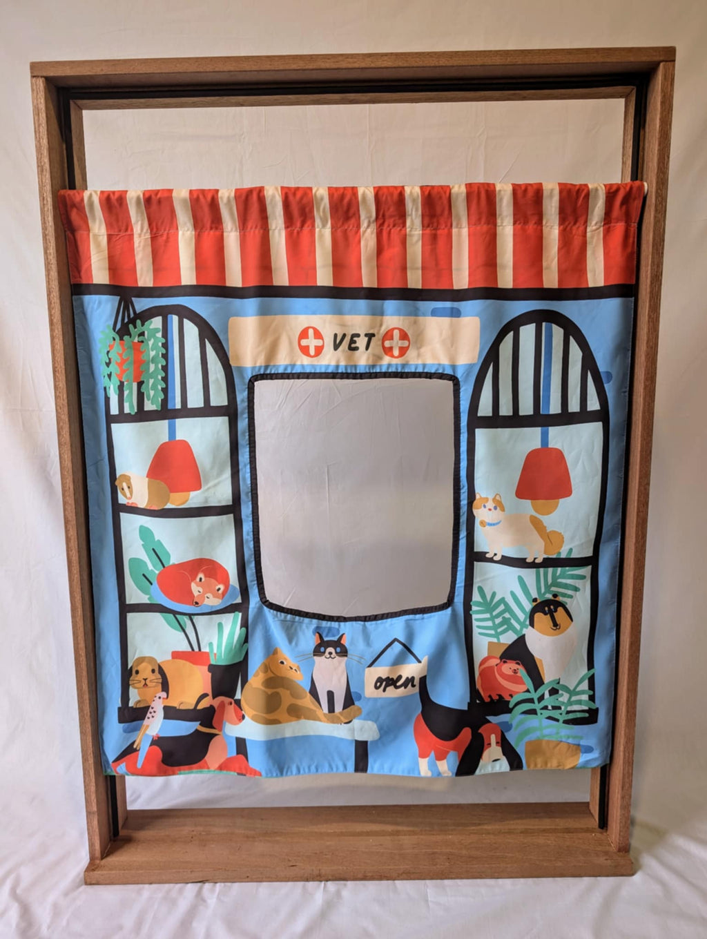 Pet Shop/ Vet Play Panel