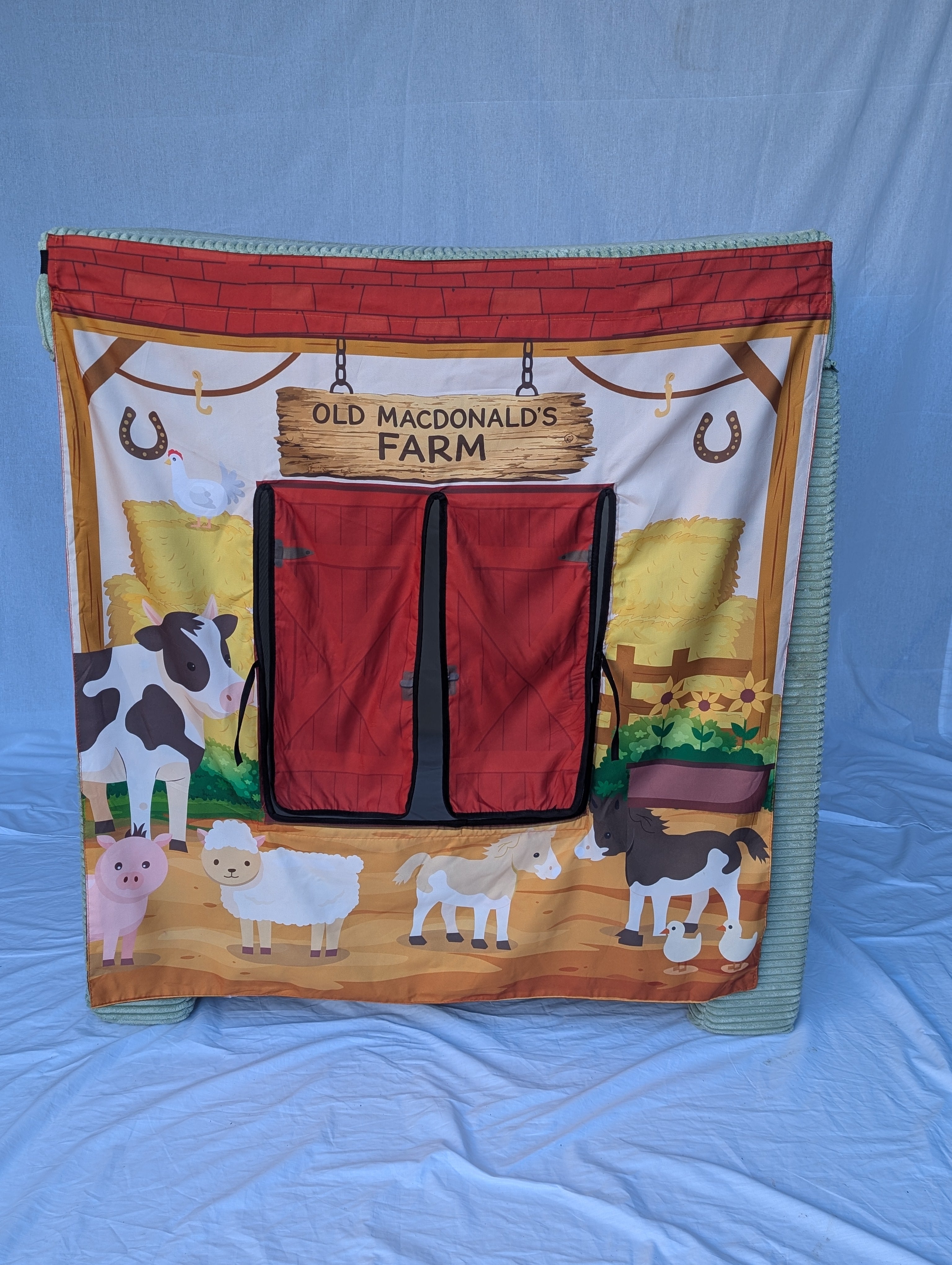 Puppet Theatre / Old MacDonald's Farm Play Panel The Cozy Cube- Play Panels