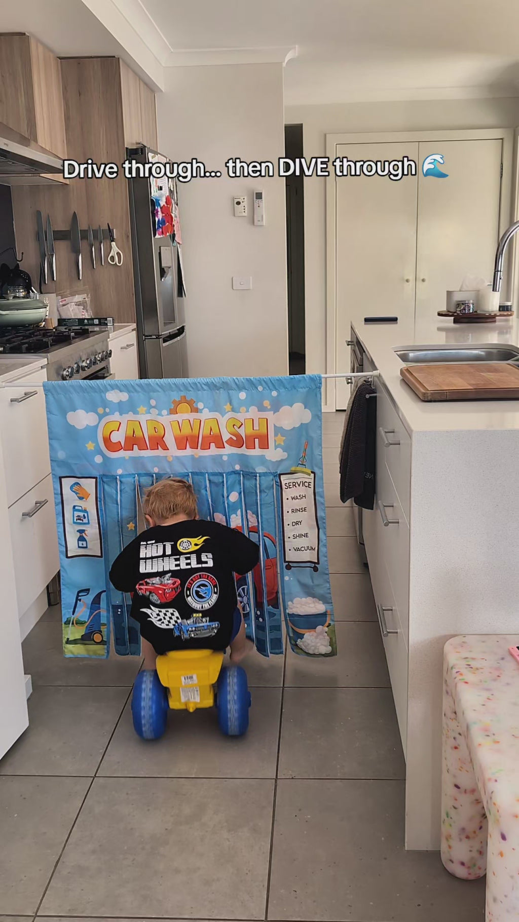 Splash & Wash Adventure Play Panel